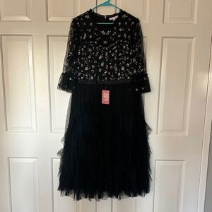 Ivy City Co Black Floral Midi Dress